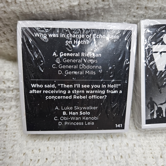 Disney Star Wars Trivia Box Card Game - Picture 7 of 12